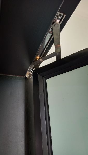 Cost of Pivot Window Replacement in Brooklyn