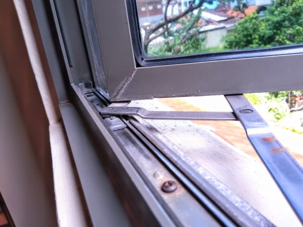 Cost of Hinged Window Replacement in Brooklyn